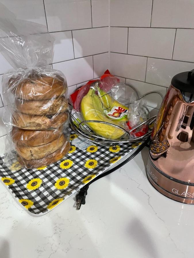 One Bedroom Suite In Classic Nyc Brownstone ニューヨーク エクステリア 写真